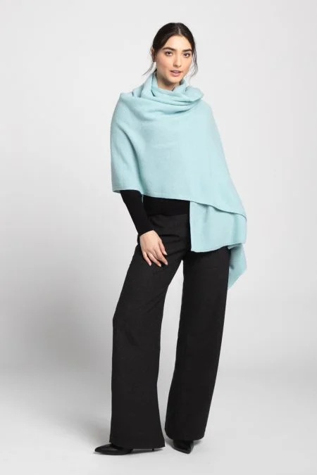 Kinross Cashmere Textured Travel Wrap