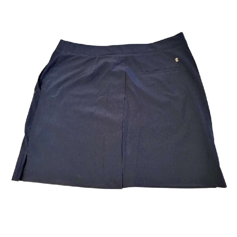 Izod Golf Solid Skort with Anti-Slip Waistband Size 6 MSP$64