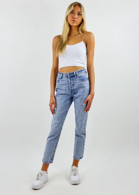 Turn Back Time Straight Leg Jeans ★ Light Wash